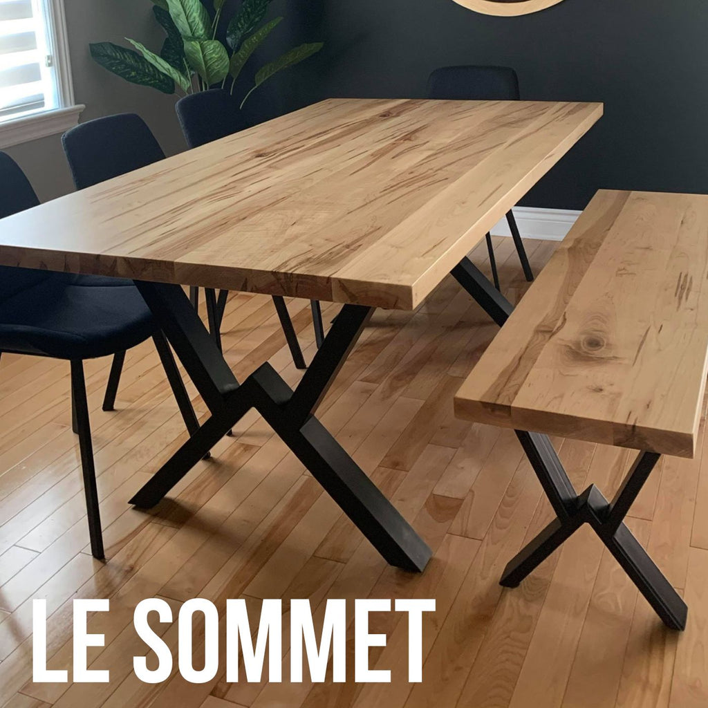 Bases en acier en stock