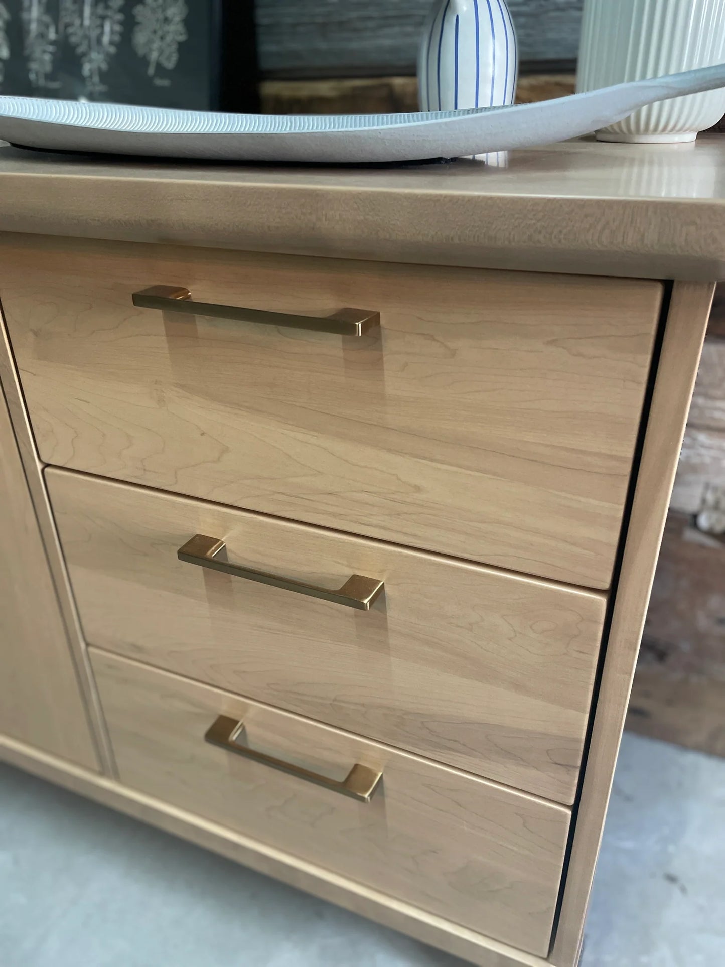 Buffet Mégantic 42"