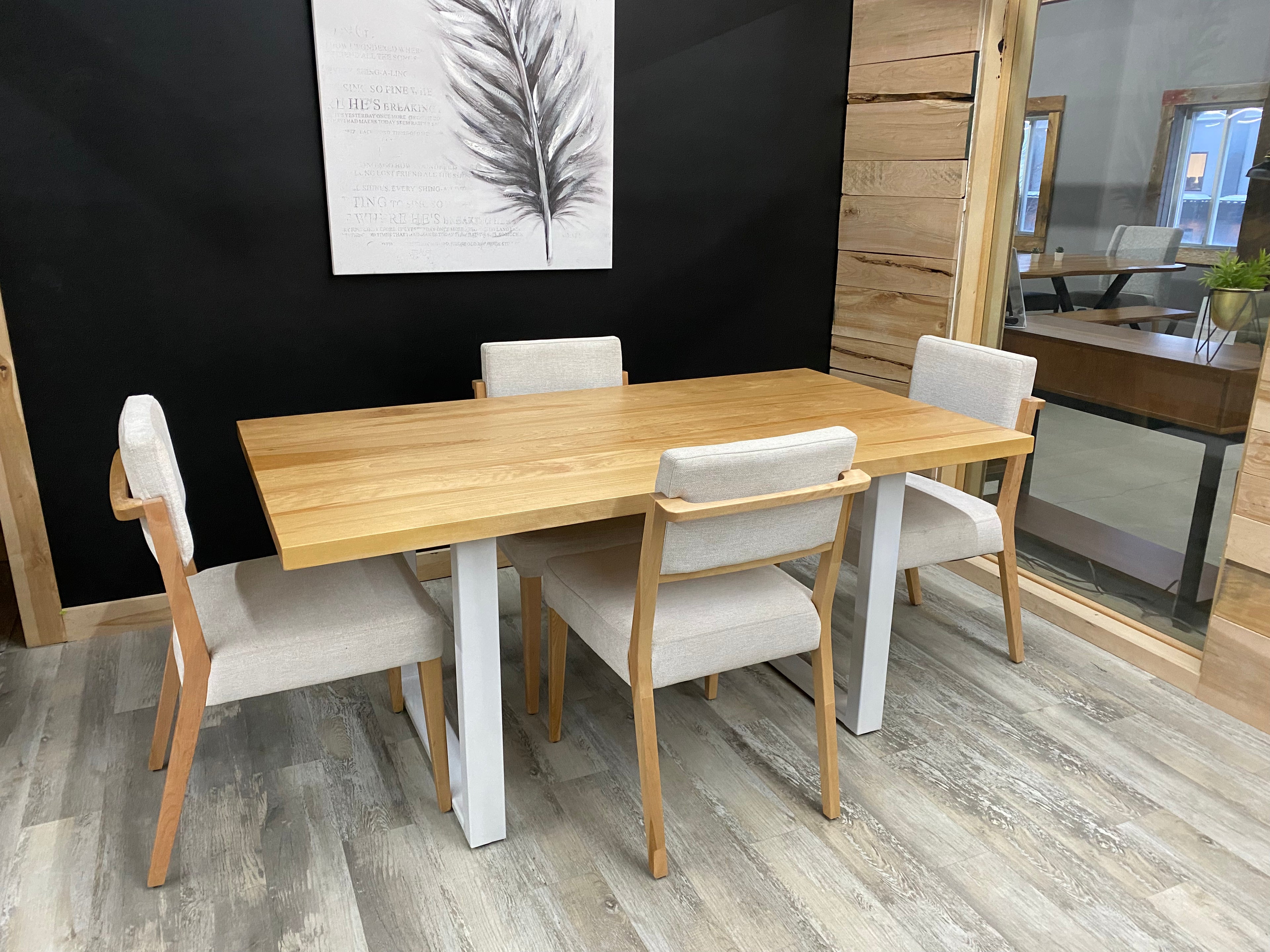 Table 36 x 66" + 4 chaises