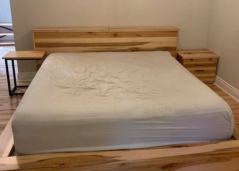 Table de chevet St-Anicet