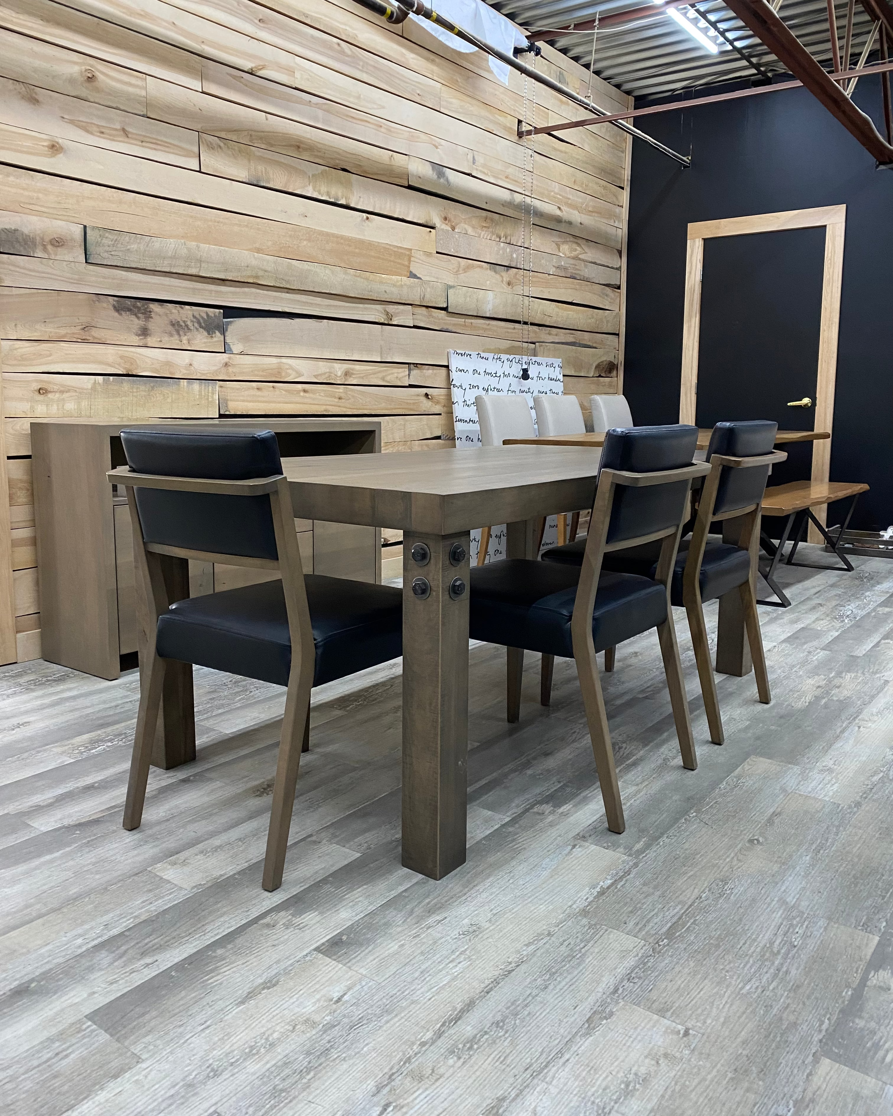 Table Yamaska 40 x 72"