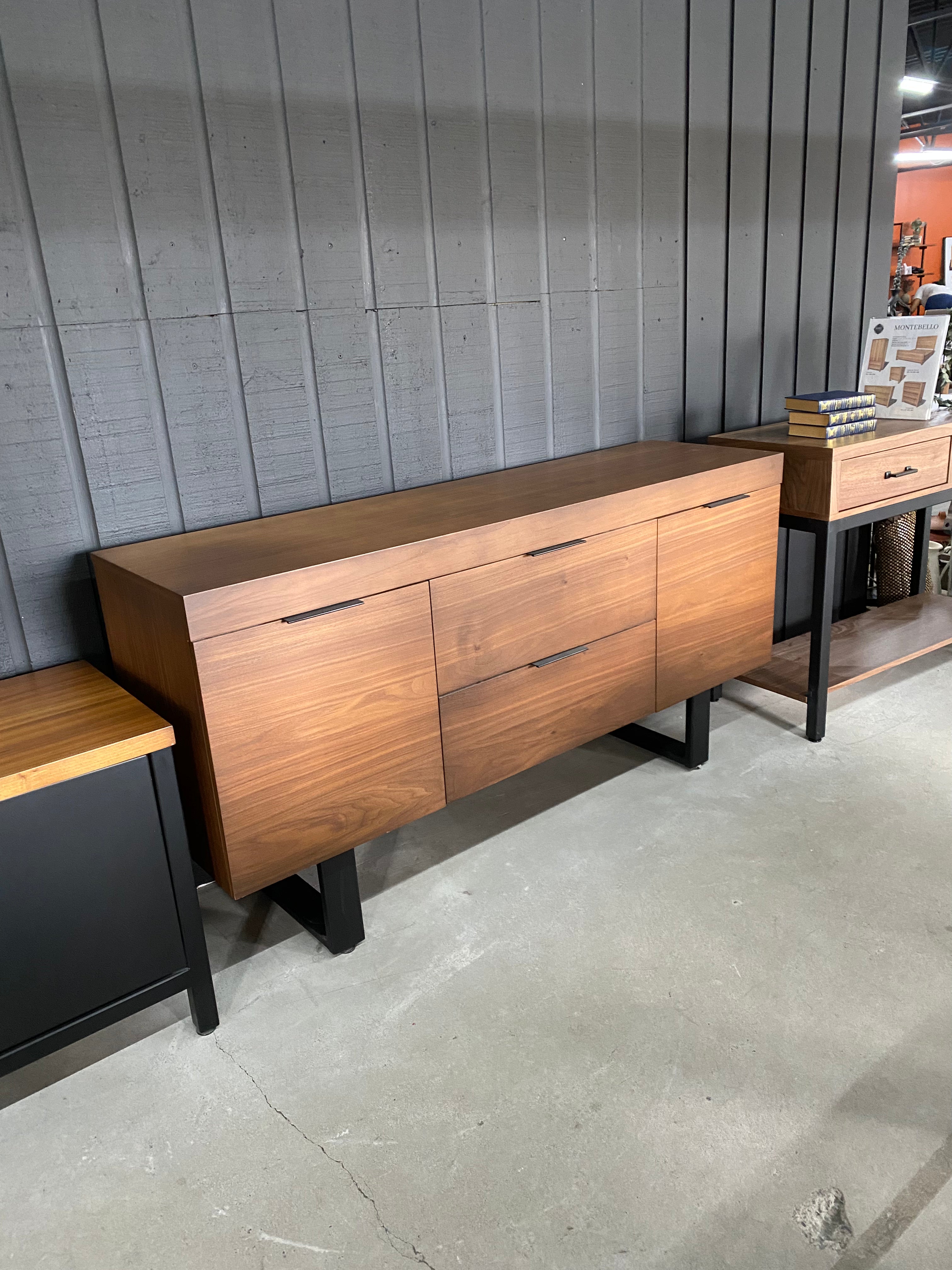 Buffet Gaspé 62"