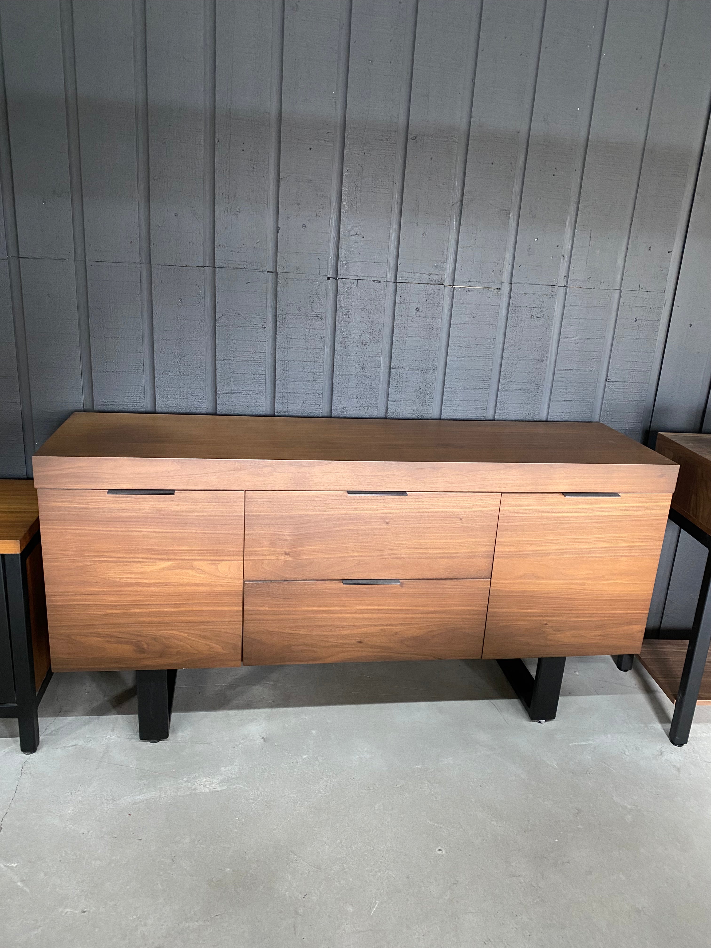 Buffet Gaspé 62"