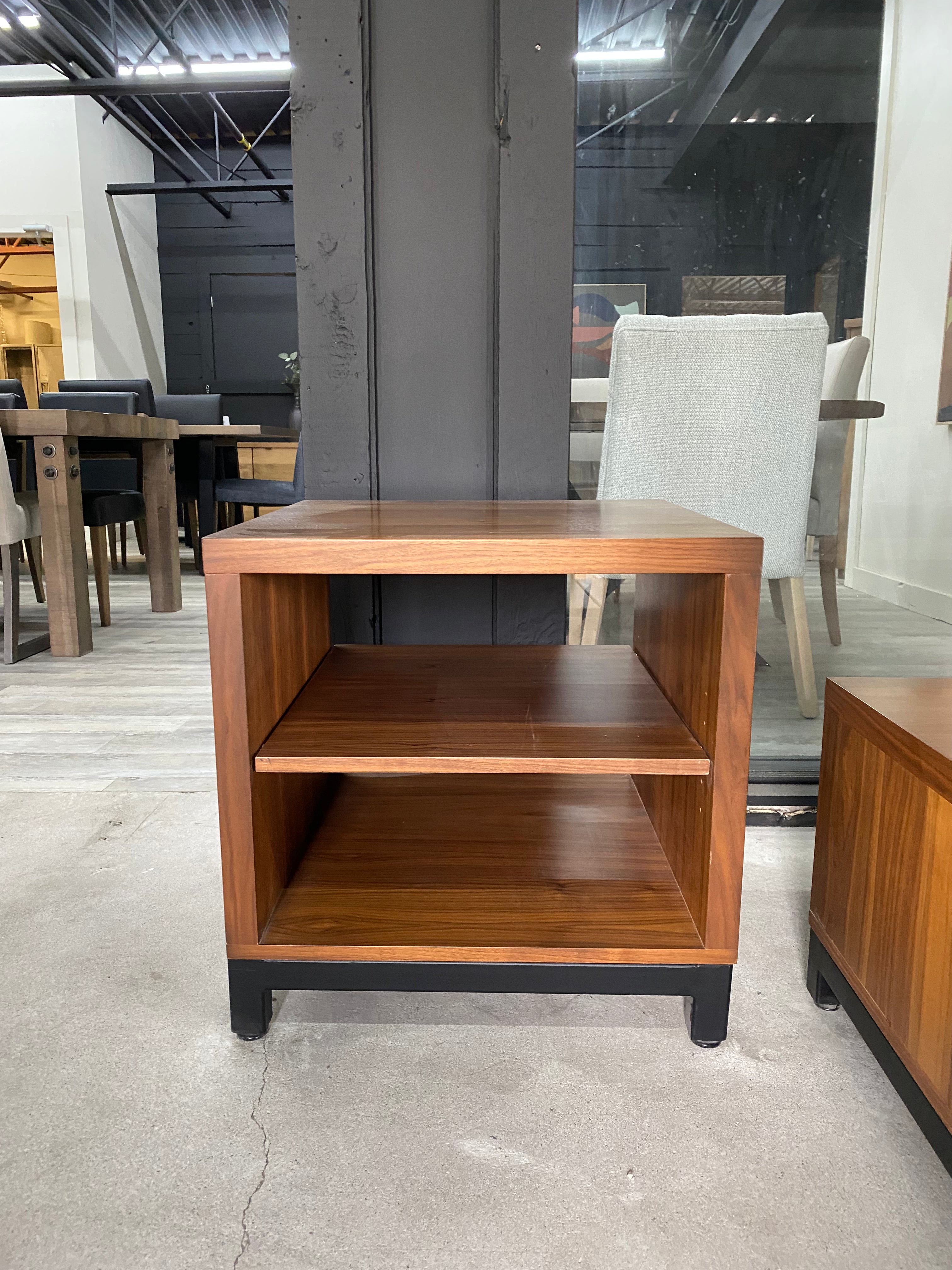 Table de bout Windsor 21"