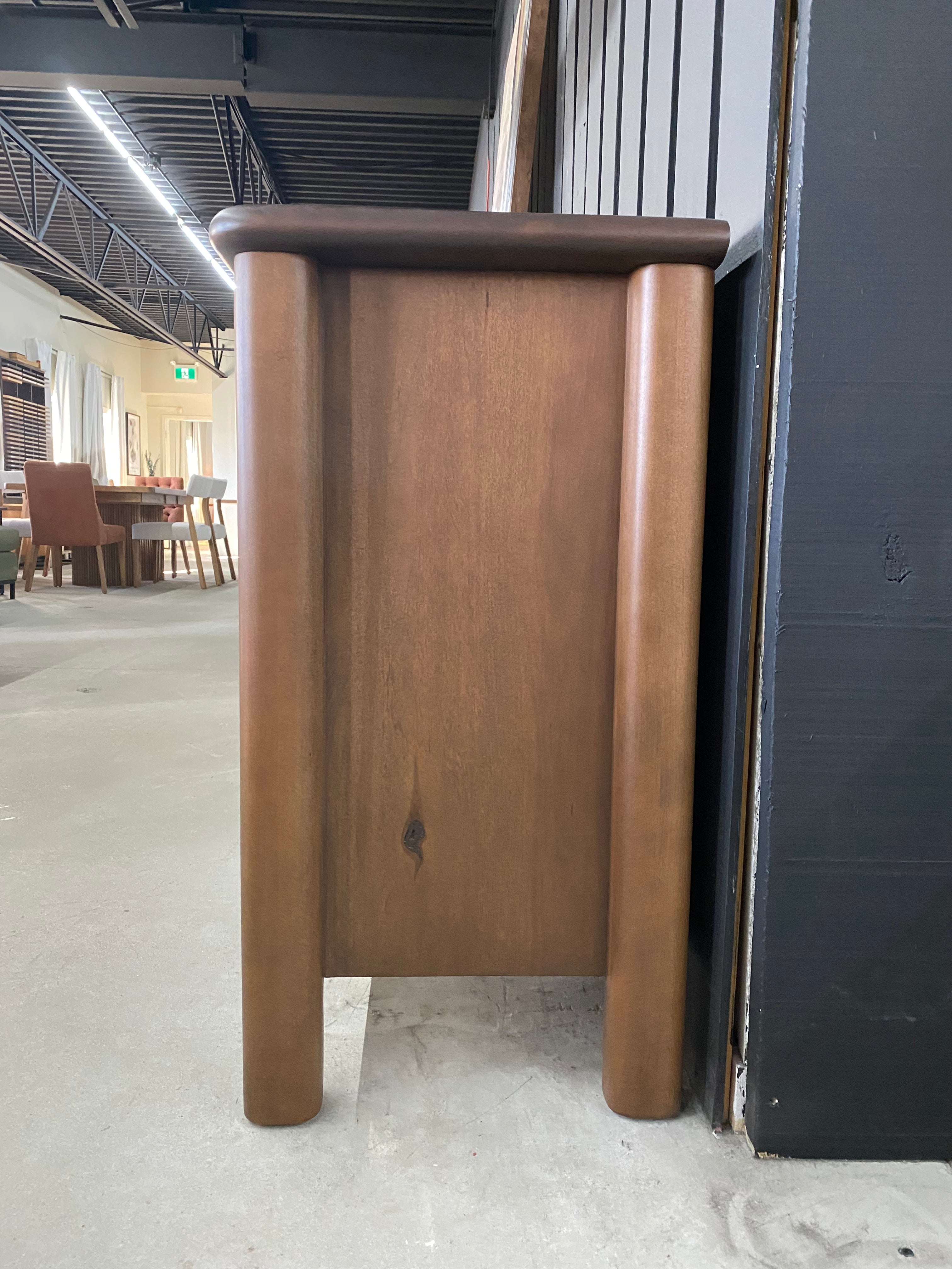 Buffet Charlevoix 46"