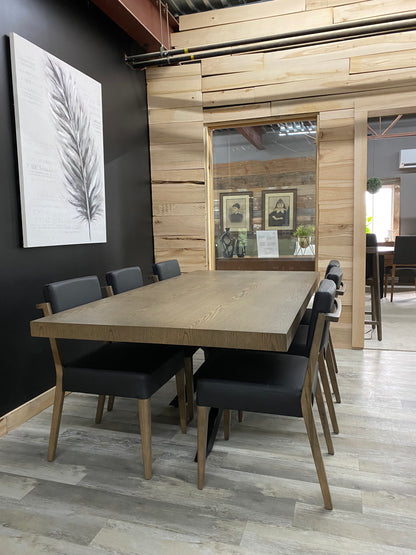 Table Gaspé 42 x 84" (en stock)