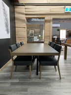 Table Gaspé 42 x 84"