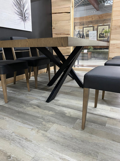 Table Gaspé 42 x 84" (en stock)