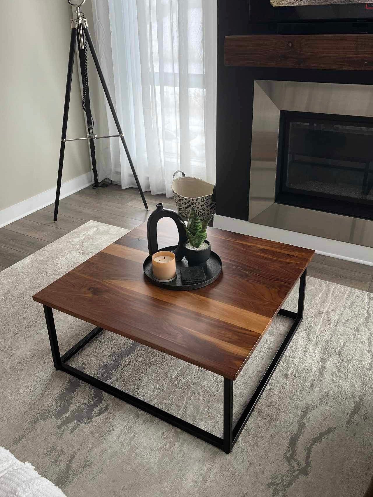 Table de centre Sutton (carrée)