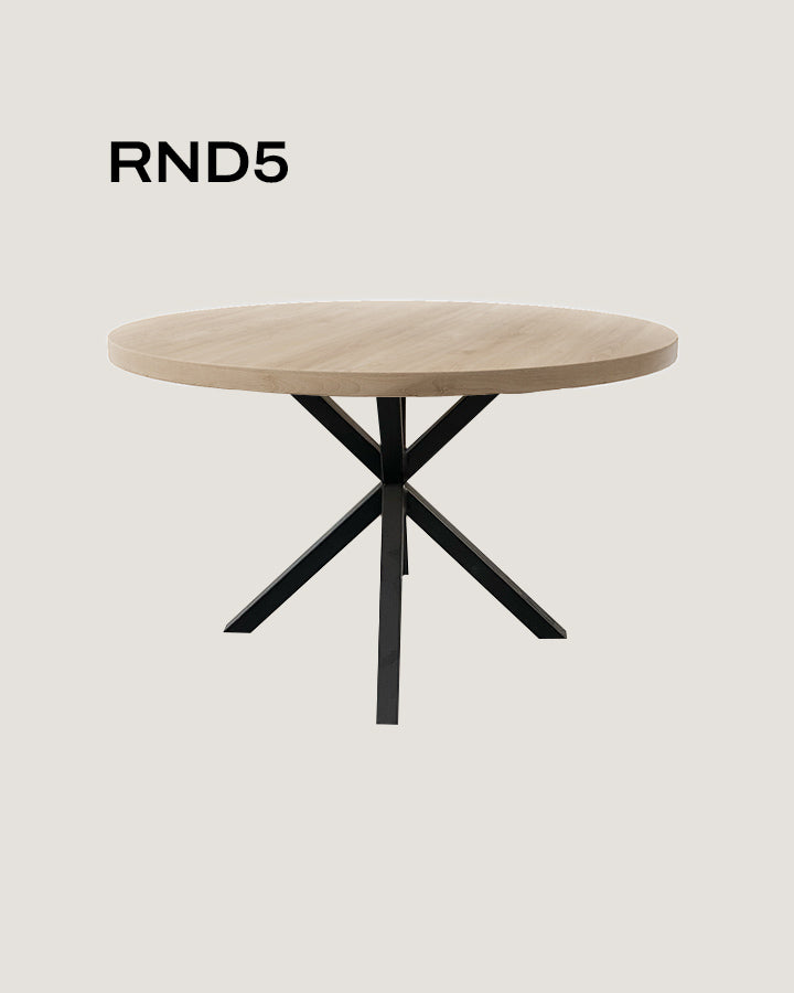 Bases en acier en stock