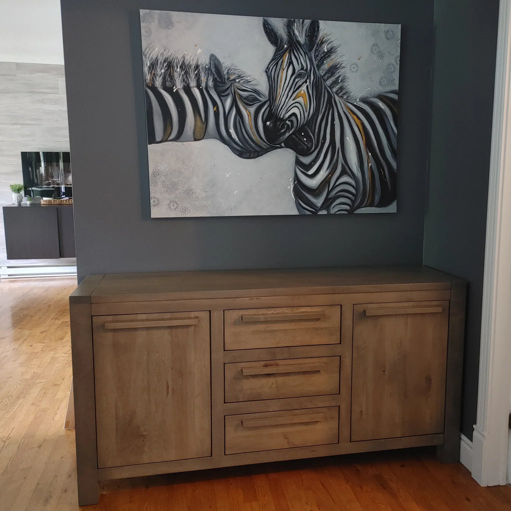 Buffet 66 pouces collection Acton Vale en érable massif dans un décor minimaliste et neutre