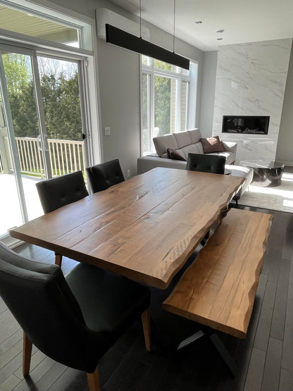 Ensemble de salle à manger de style rustique moderne avec live edge et effet bois brut naturel collection Mont-Tremblant