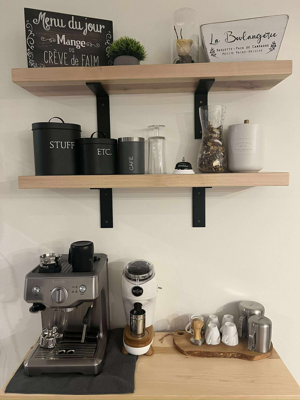 Tablette en bois massif