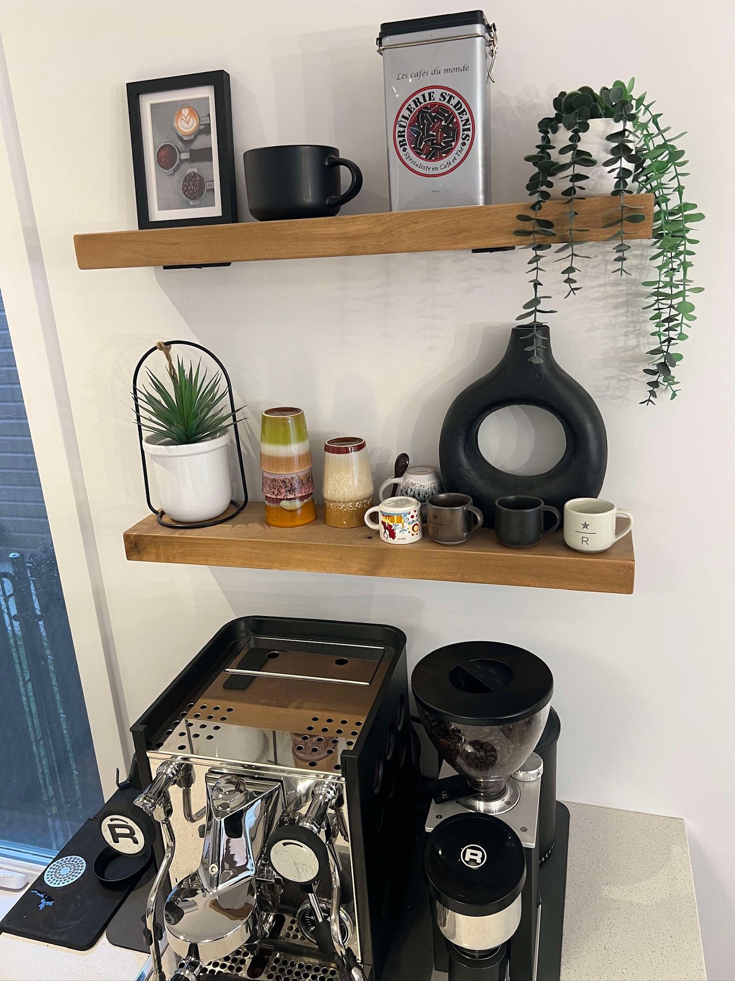 Tablette en bois massif