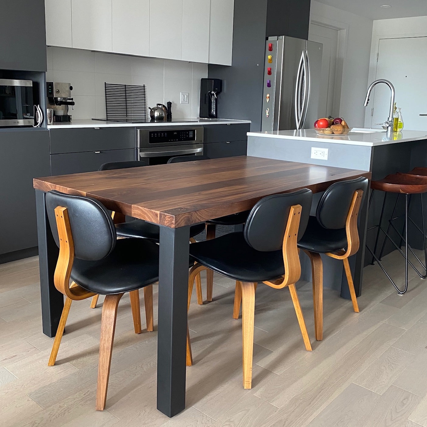 Noyer massif (+ 40%)